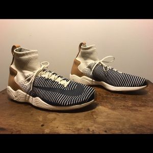 Nike Zoom Air athletic shoes